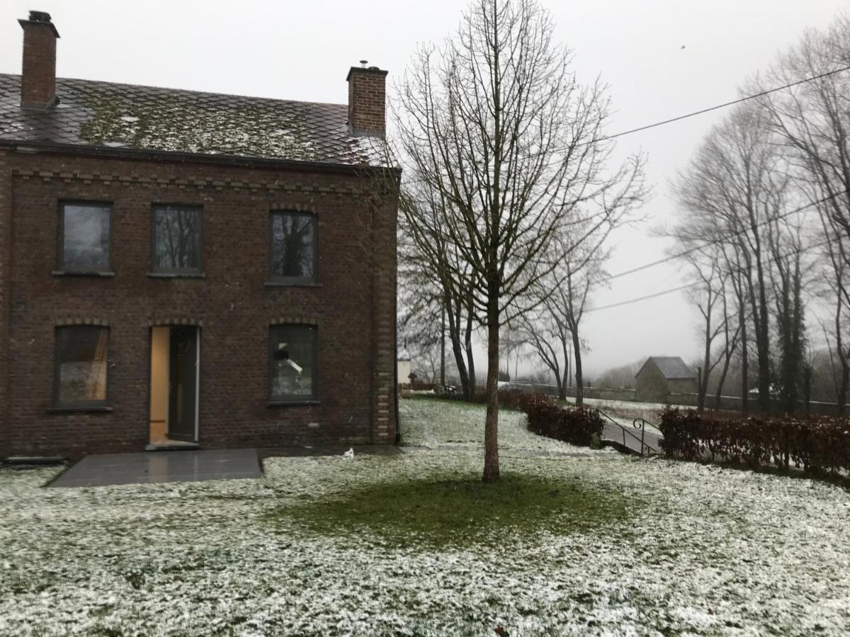 Gîte   Chez Mémé  Nassogne Exterior foto
