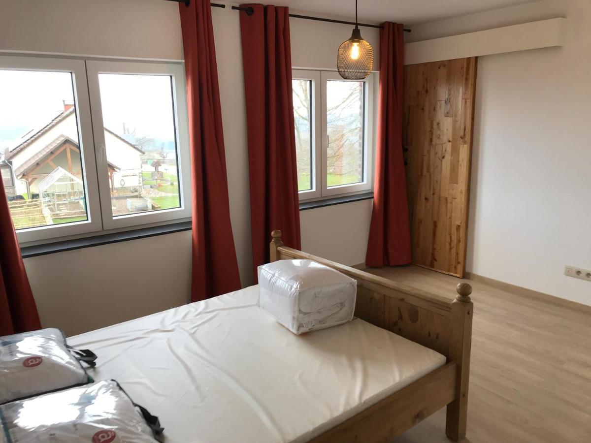 Gîte   Chez Mémé  Nassogne Exterior foto